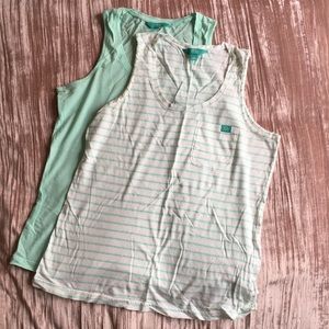 Lightweight tank tops S